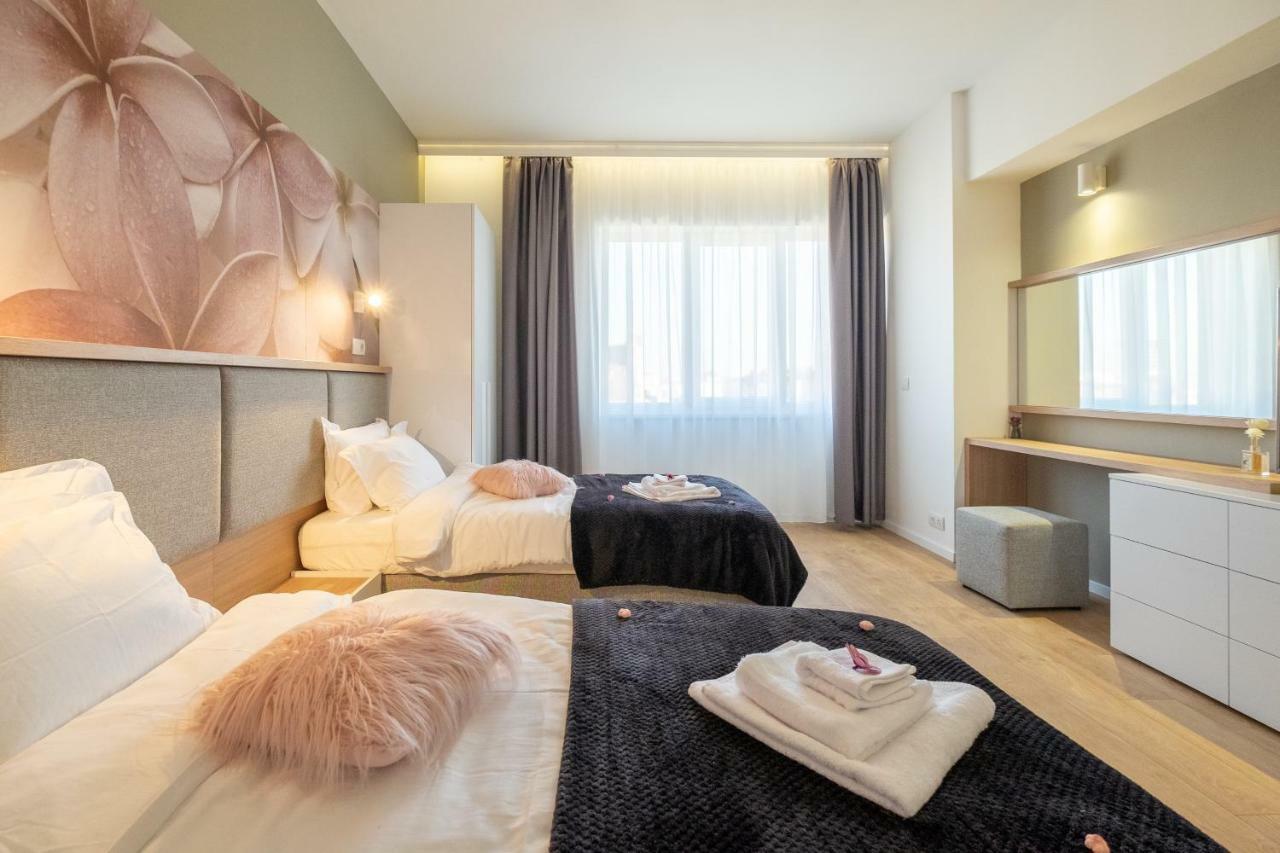 Vitosha Boulevard Two Bedroom Two Bathroom Lux Suite ソフィア エクステリア 写真